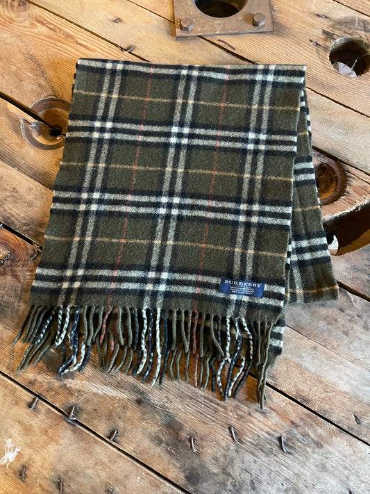 00s Burberry London Lambswool nova check scarf