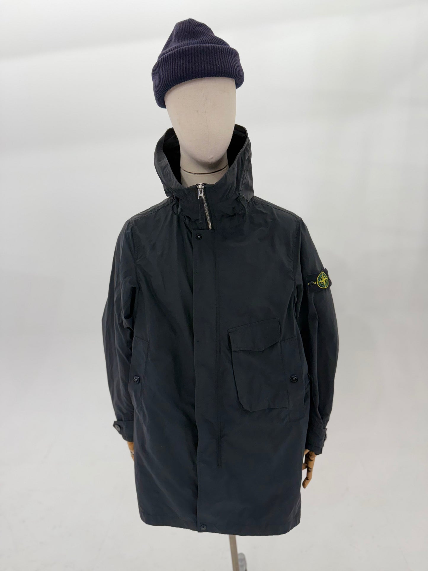 2021 Stone Island Micro Reps parka (Large)