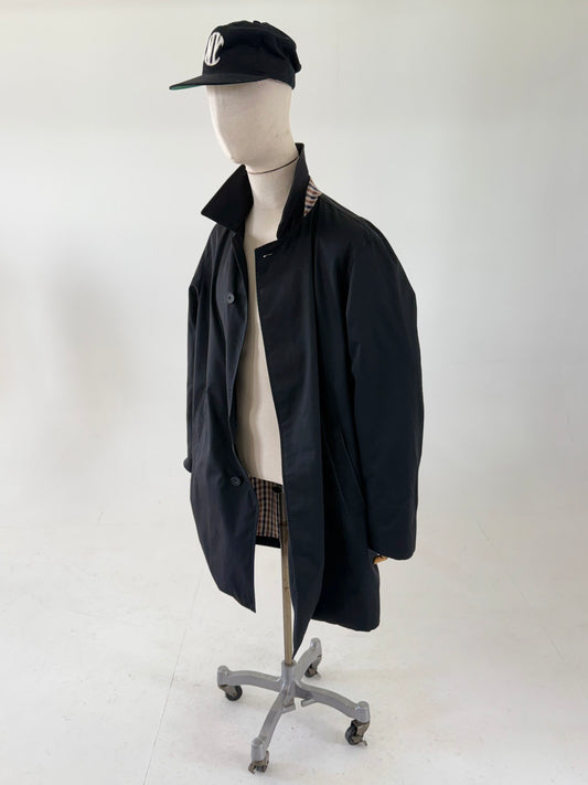 Aquascutum Trench coat- 46”