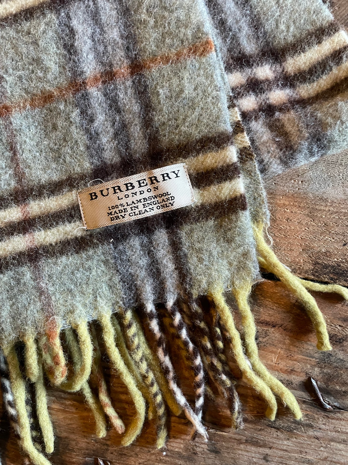 Burberry London lambswool nova check scarf