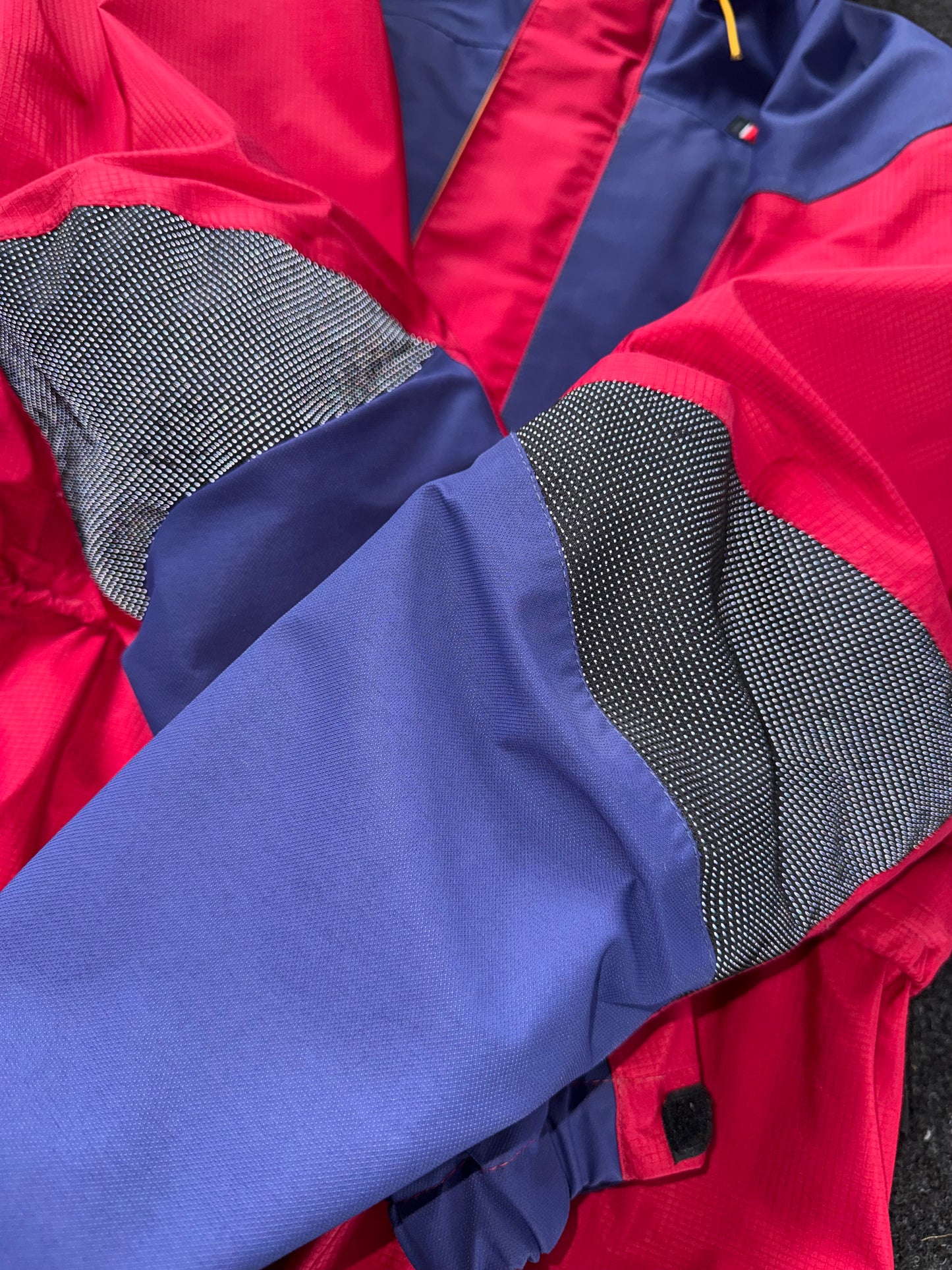 Vintage 1998 Berghaus Trango Extrem (XL)
