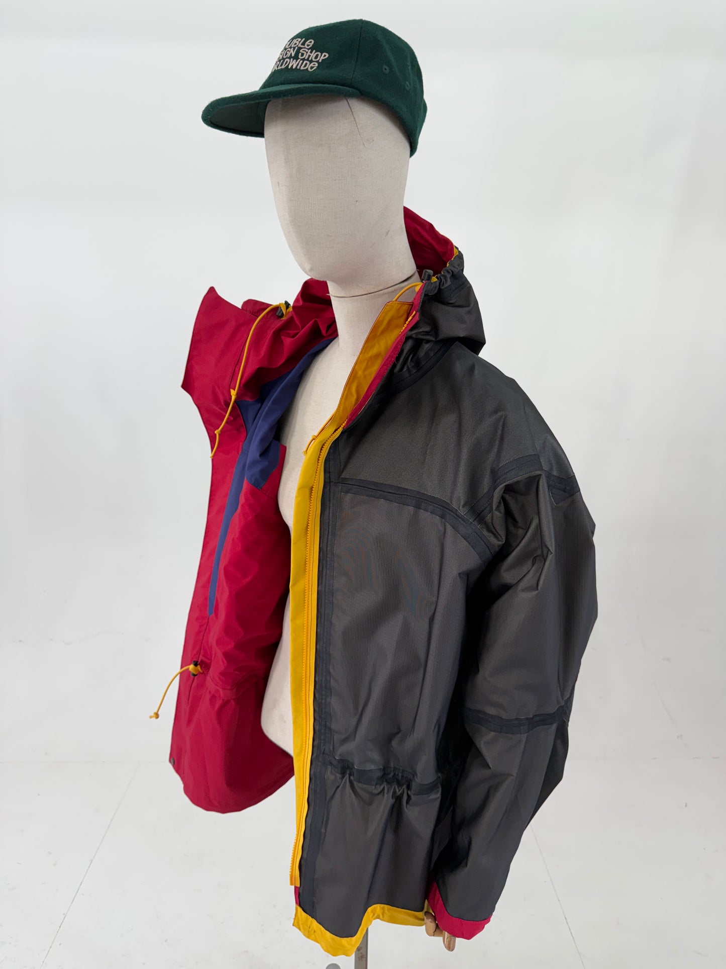 Vintage 1998 Berghaus Trango Extrem (XL)