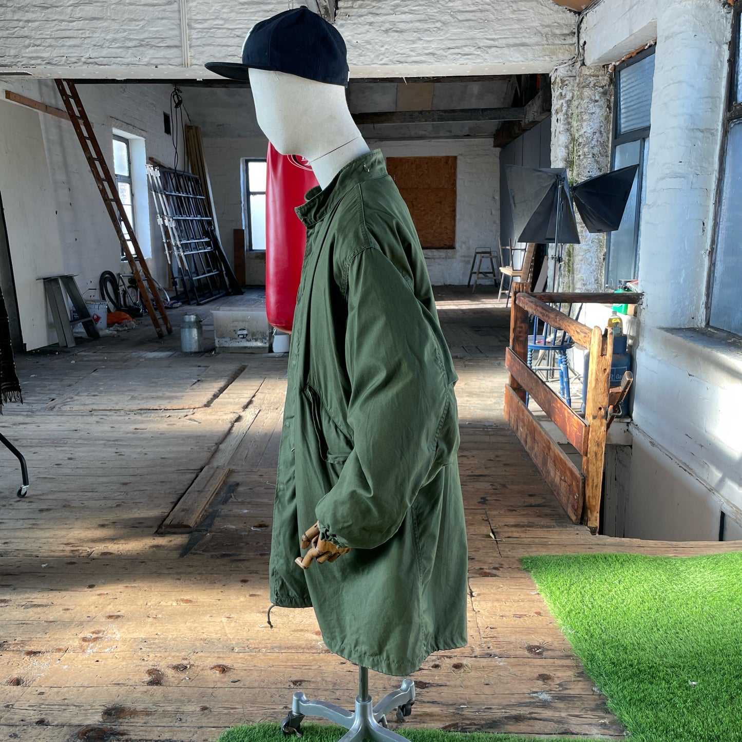 1960s US Army M65 Extrem Cold Weather Fishtail Parka (M)