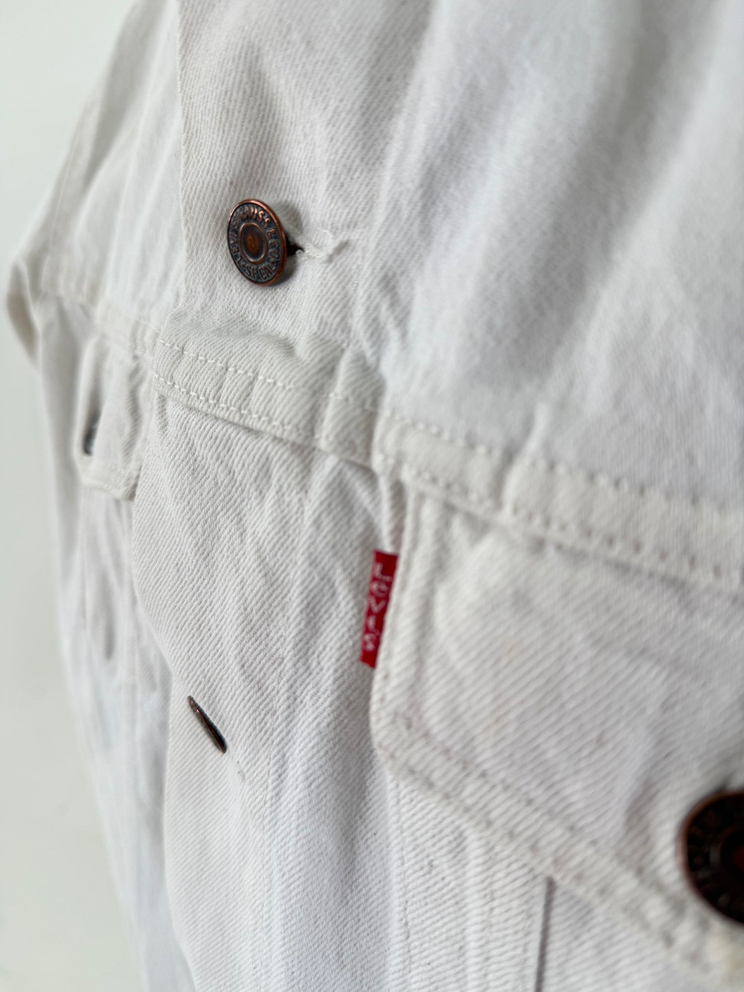 Vintage 80s Levi’s 70506 denim jacket Made in GB (Large)