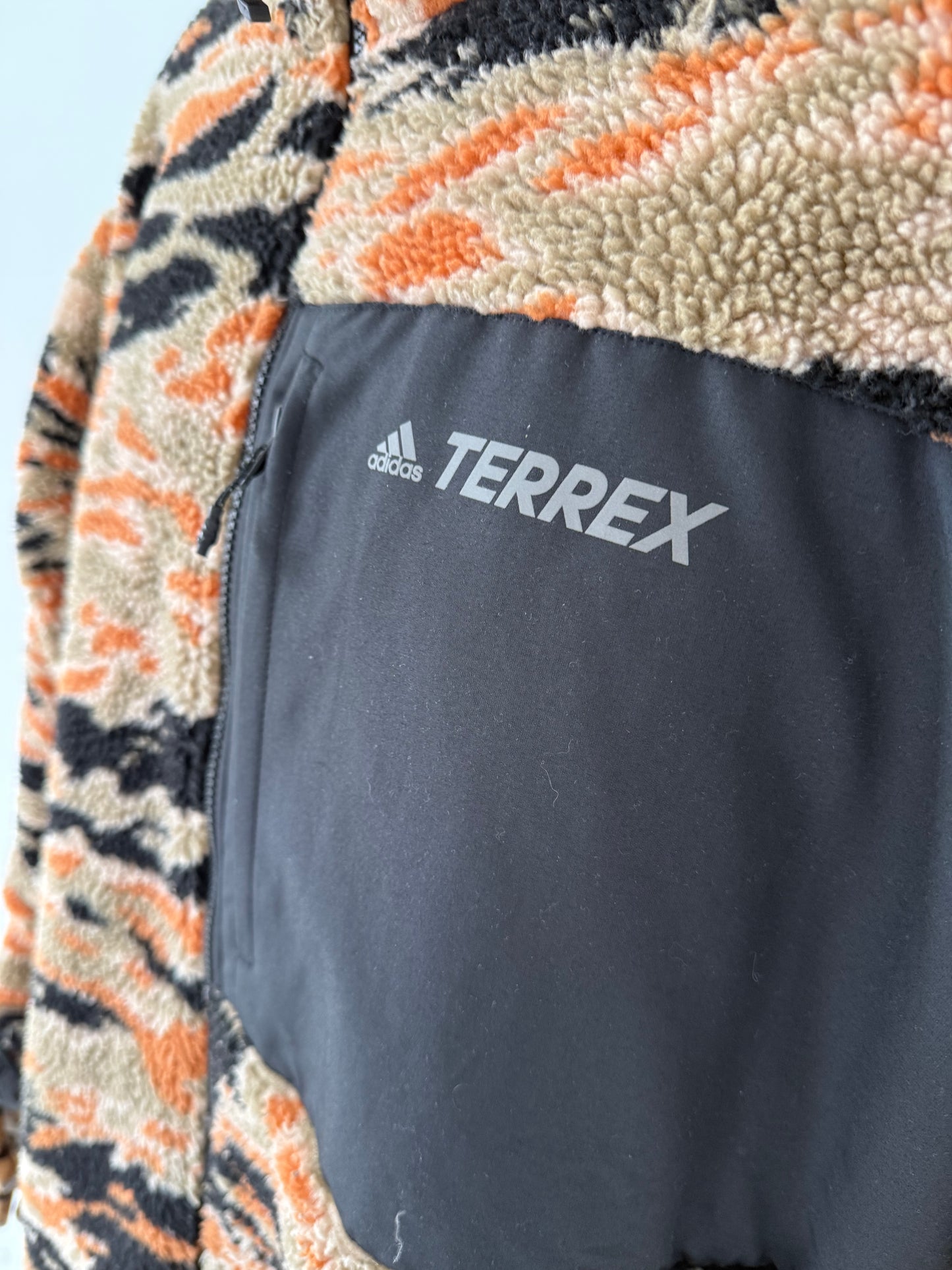 Adidas Terrex Reverse-able sherpa fleece jacket (XXL)