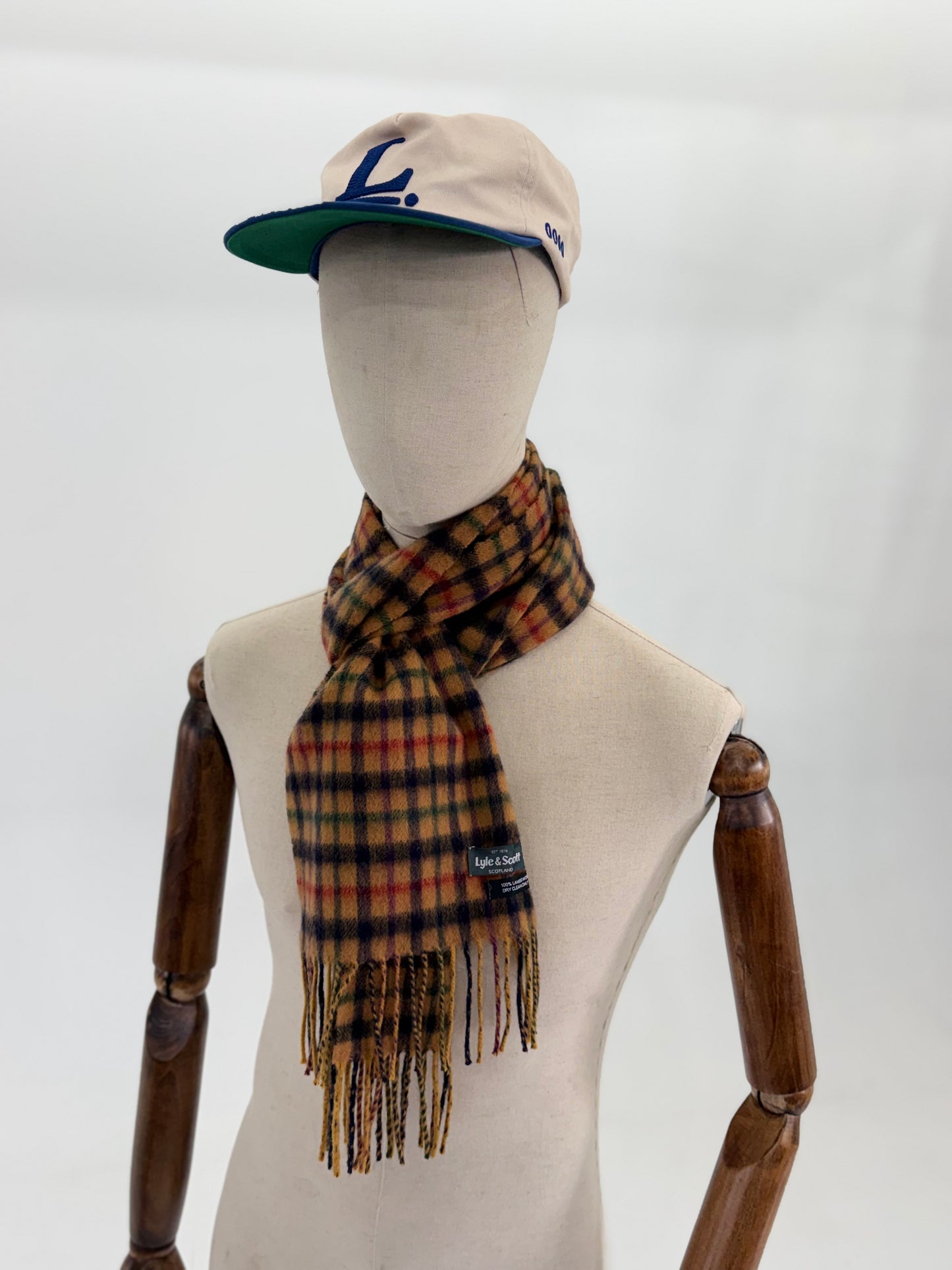 Lyle & Scott 100% Lambswool scarf