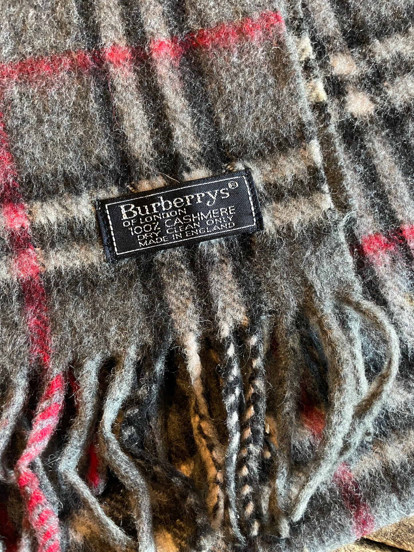 80s Burberry cashmere nova check scarf