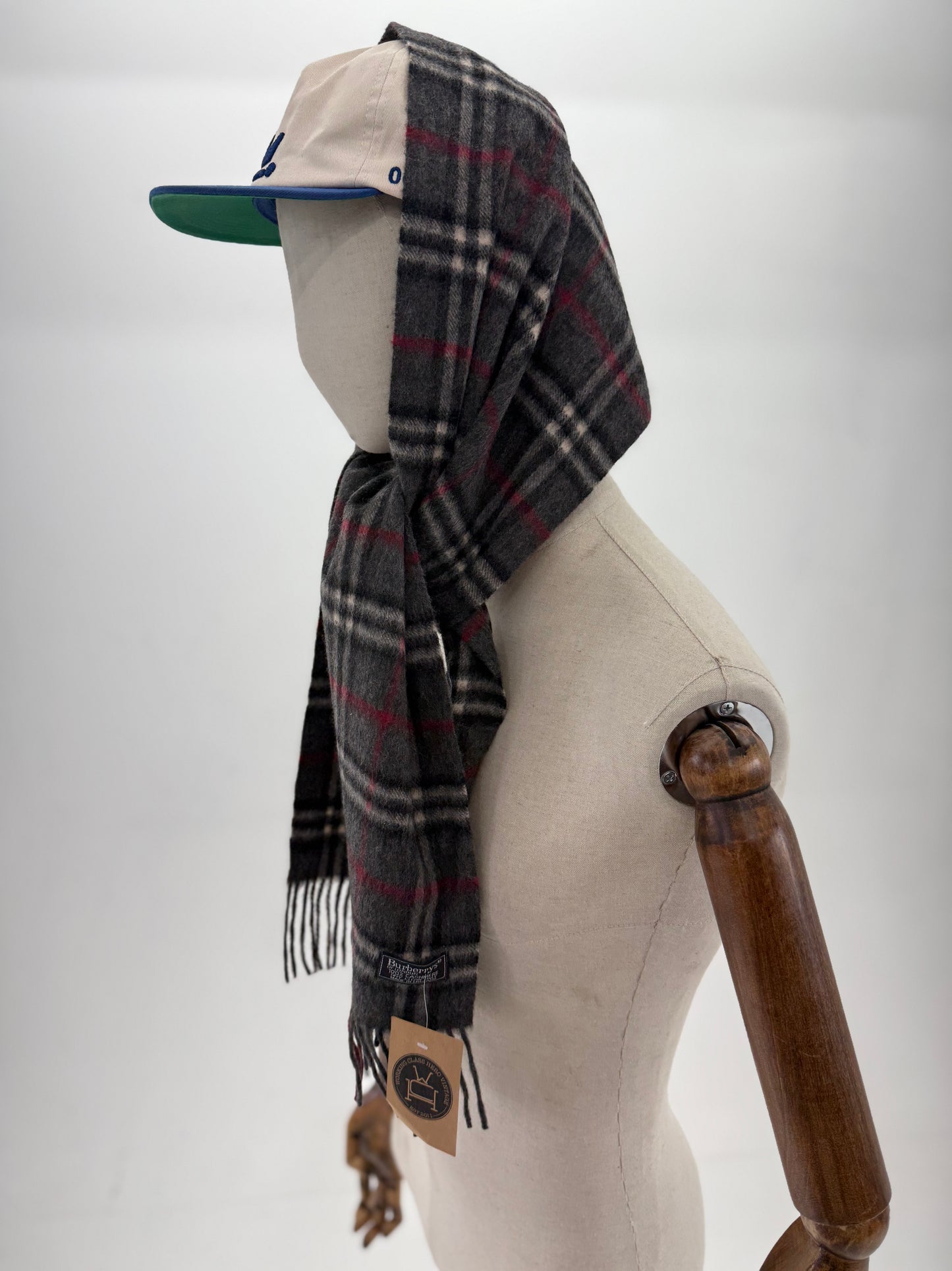 80s Burberrys of London Cashmere nova check scarf