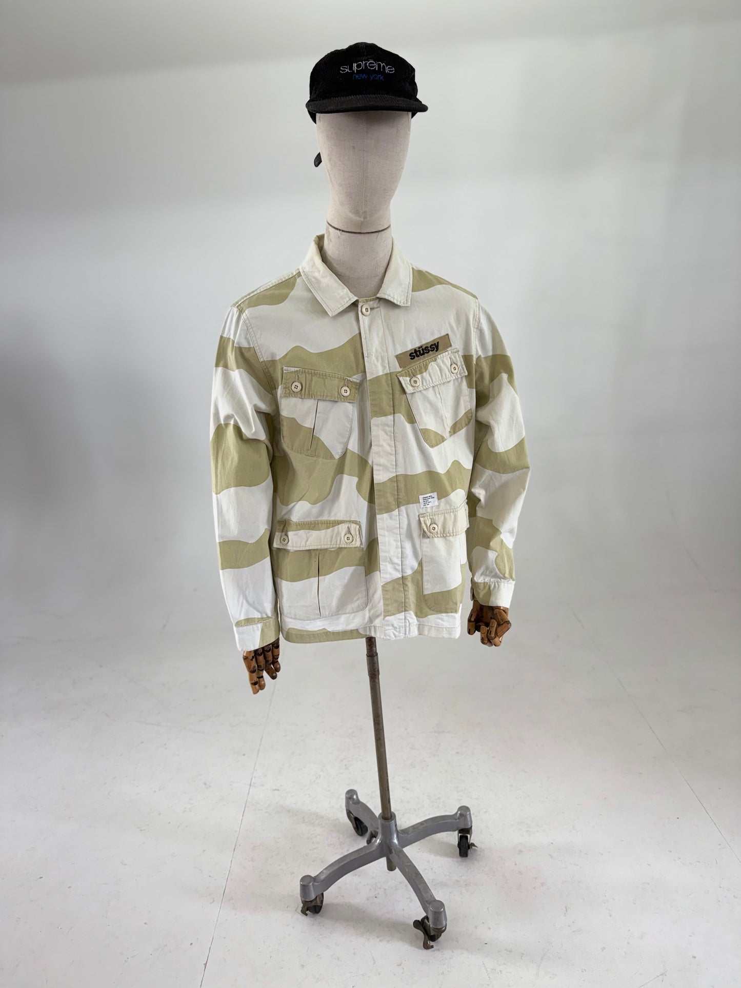 Stussy MFG camo jungle jacket (Medium)