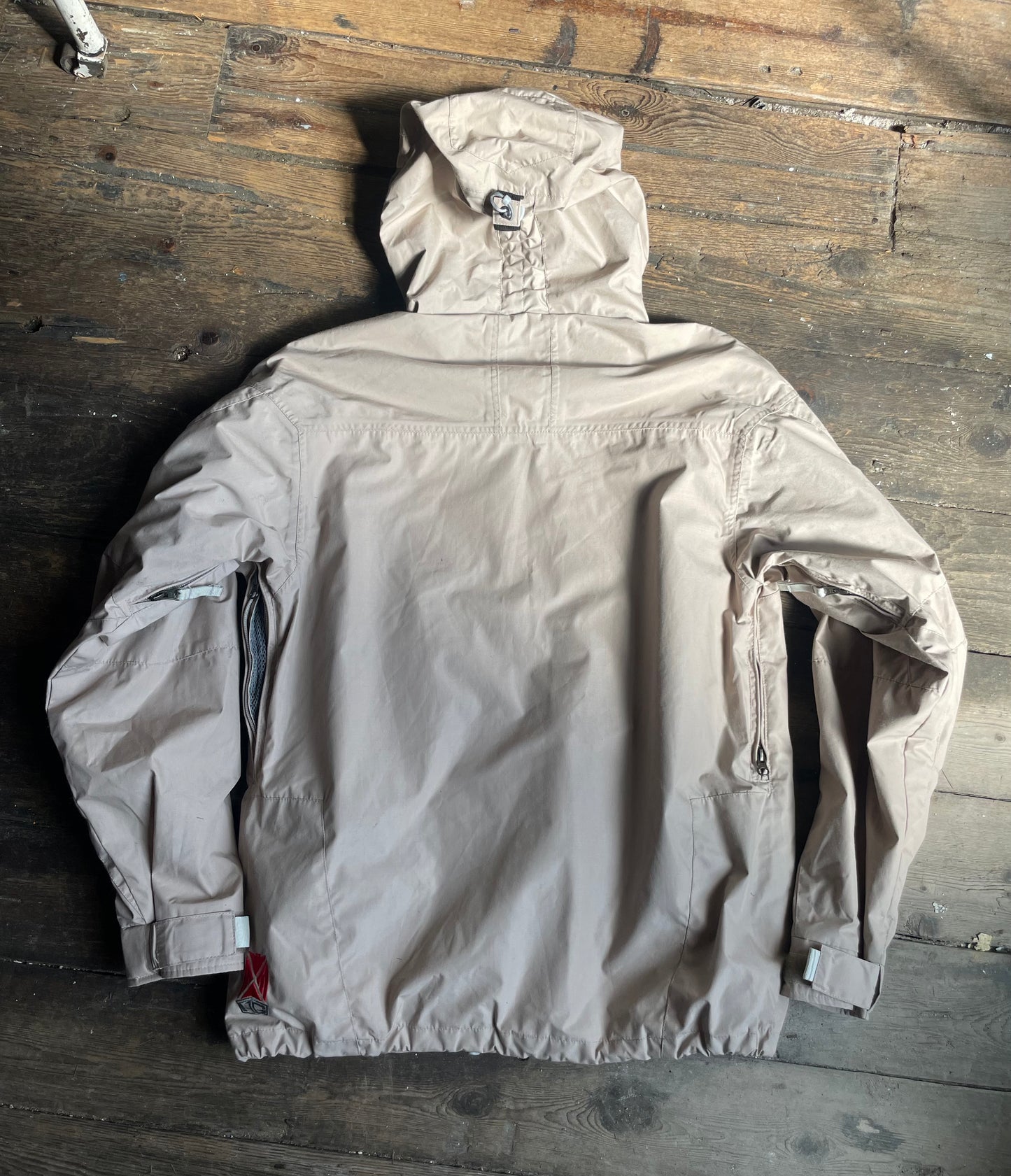 Rare 2002 Burton Analog hidden pocket snowboard jacket (S)