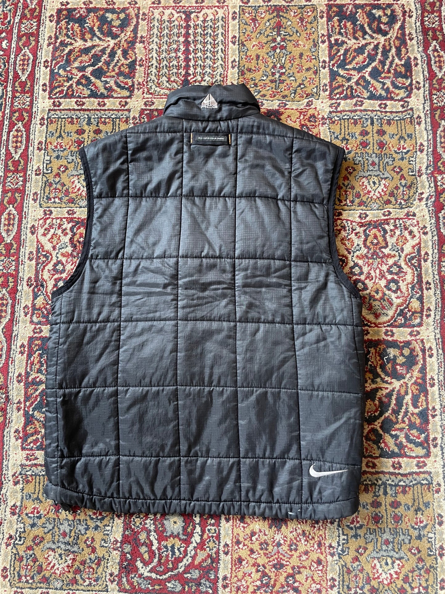 90s Nike ACG quilted vest (M, XL, XXL)