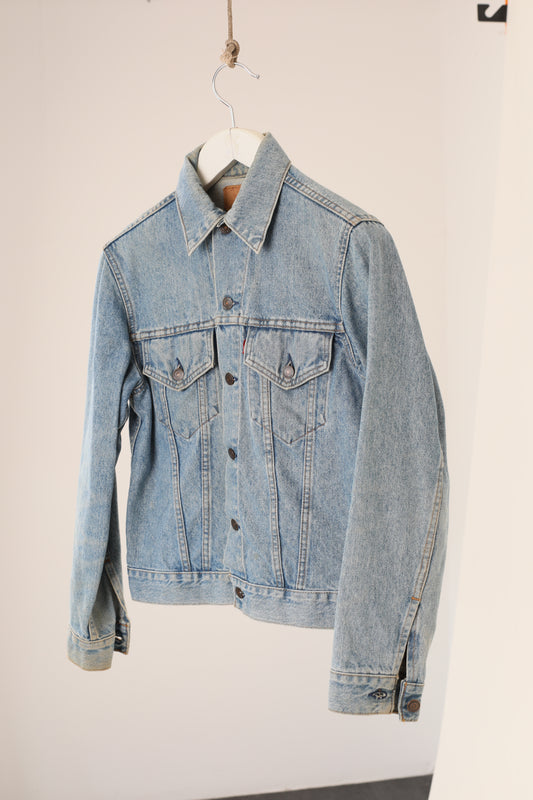 Early 80s Levi's type 3 denim trucker jacket - size 38"