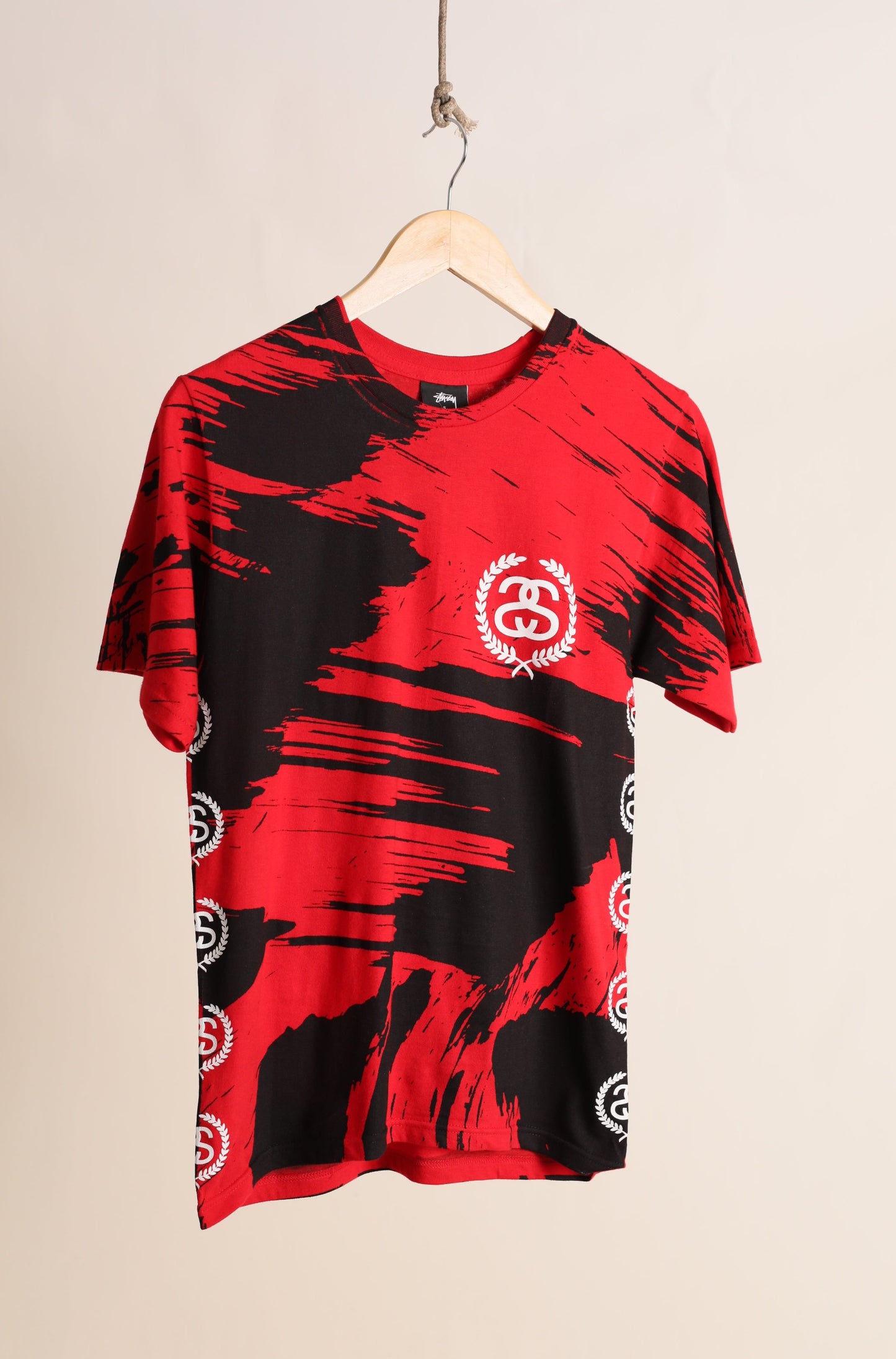 Deadstock Stussy painted black / red T-shirt (S)
