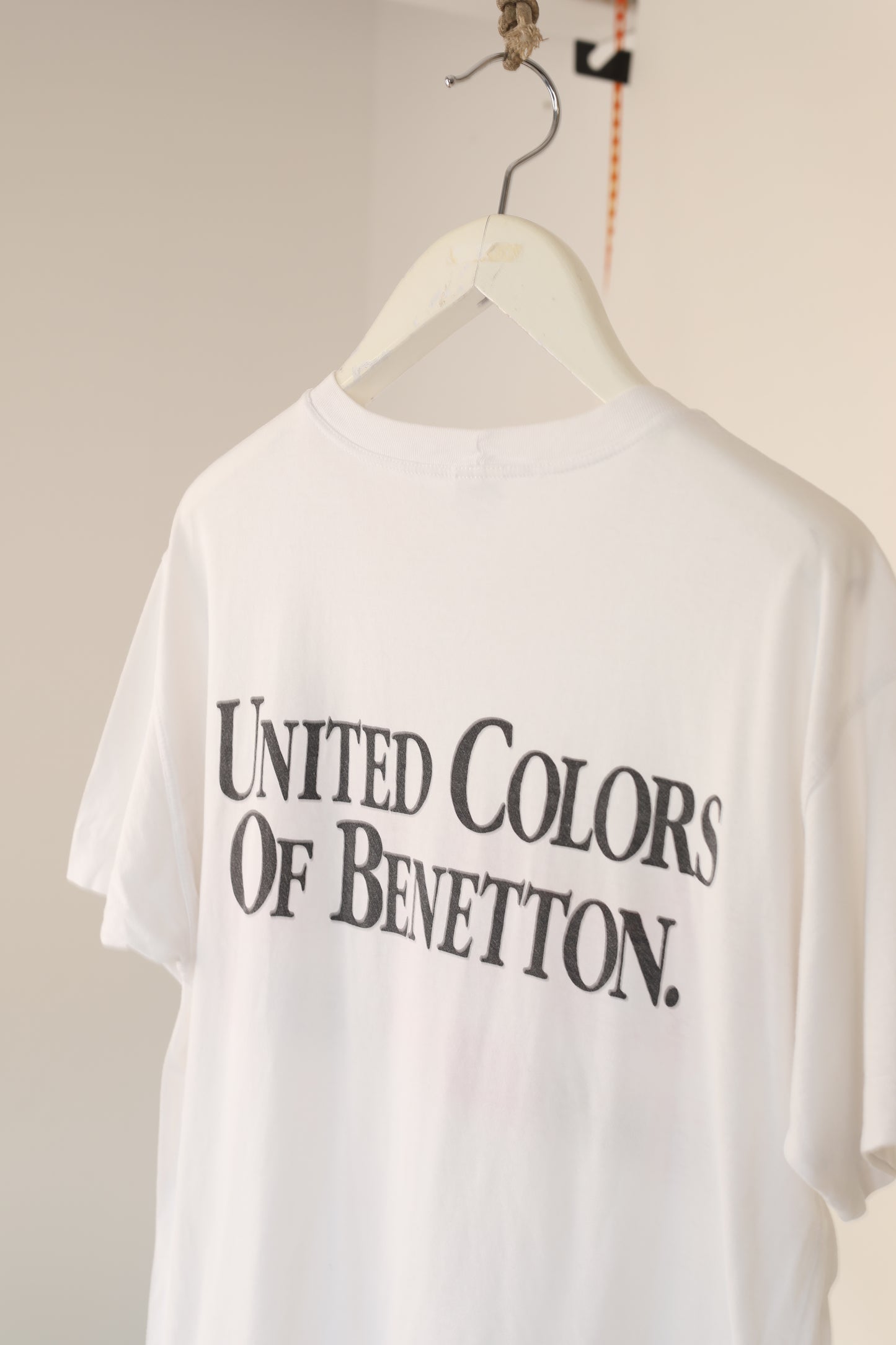 United Colors workingclassherovintage of Flag Benetton T-Shirt –
