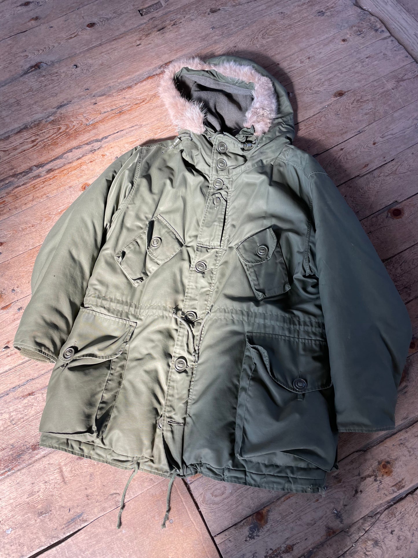 1970 Canadian Extreme Cold Weather parka workingclassherovintage